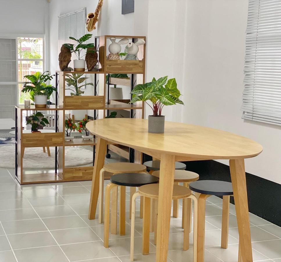 Villa Boxsoon Nimman 2 # 4Beds 3Baths Chiang Mai Exterior foto